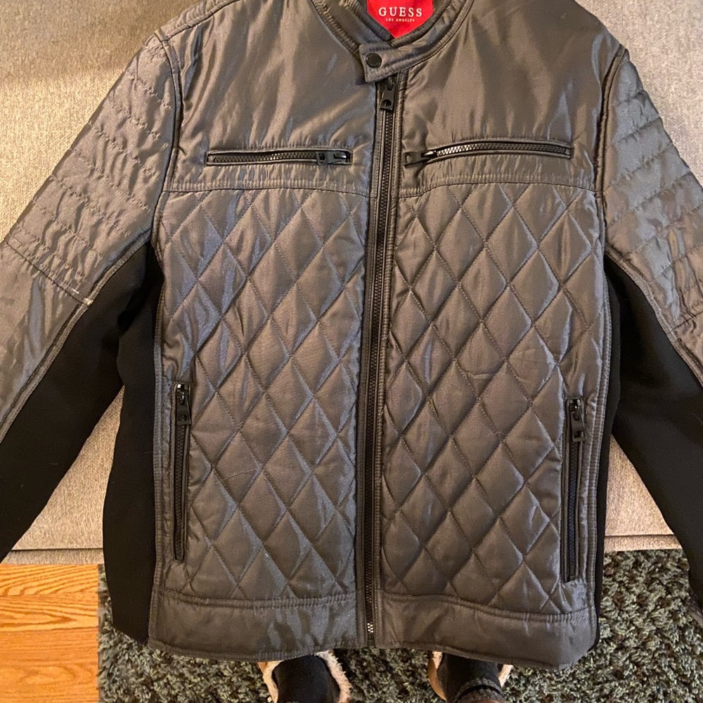 GUESS Men's Black and Gray Quilted Bomber Jacket LIKE NEW